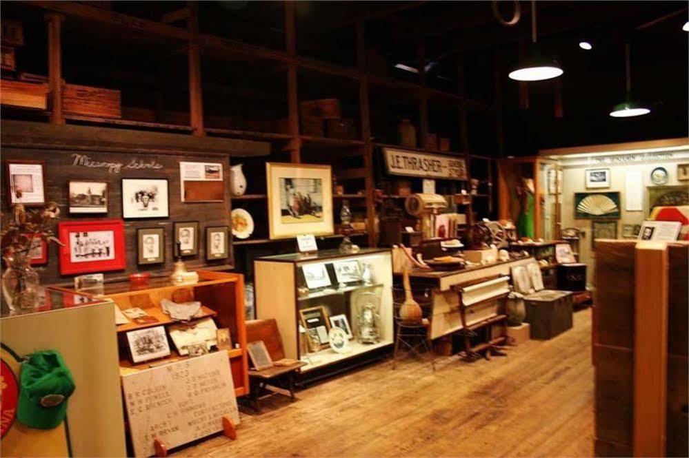 Micanopy Inn Eksteriør billede